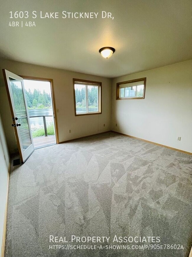 Building Photo - 1603 S Lake Stickney Dr