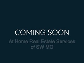 Building Photo - 627 W Meadowview