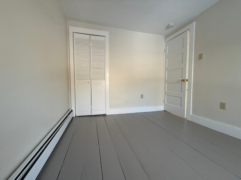 Building Photo - 19 Winter St