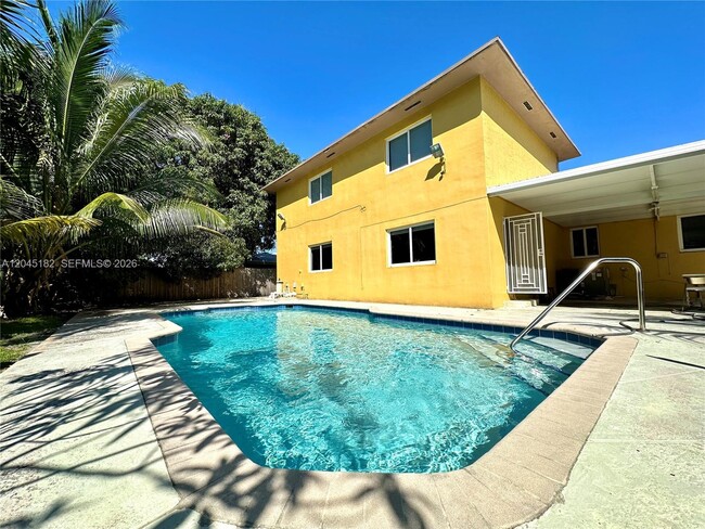 Building Photo - 14431 NW 15th Dr