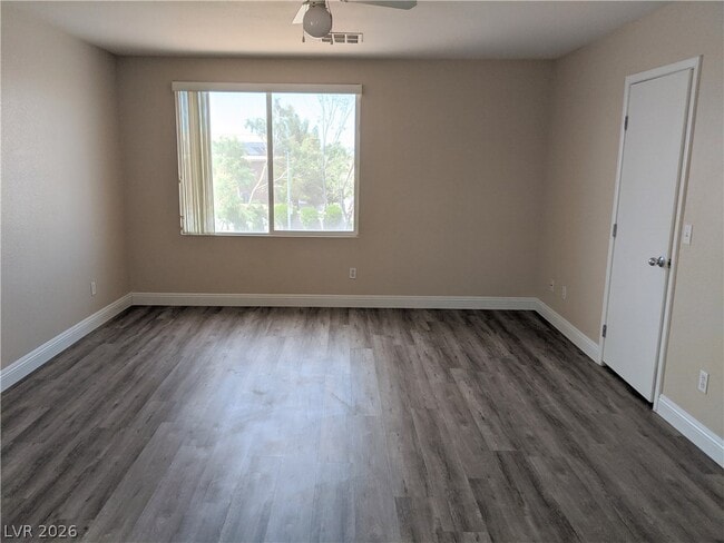 Building Photo - 824 Ribbon Grass Ave