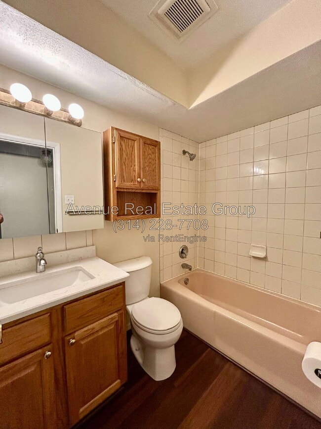 Building Photo - 10379 Forest Brook Ln
