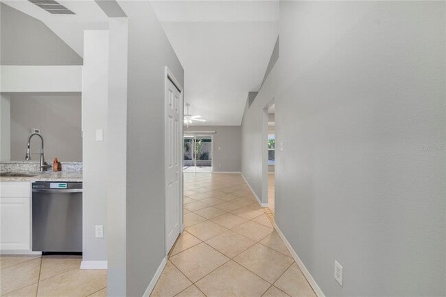 Building Photo - 14048 St Leo Ct