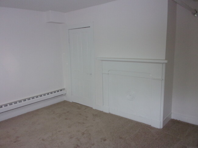 Building Photo - 1555 Stafford Rd