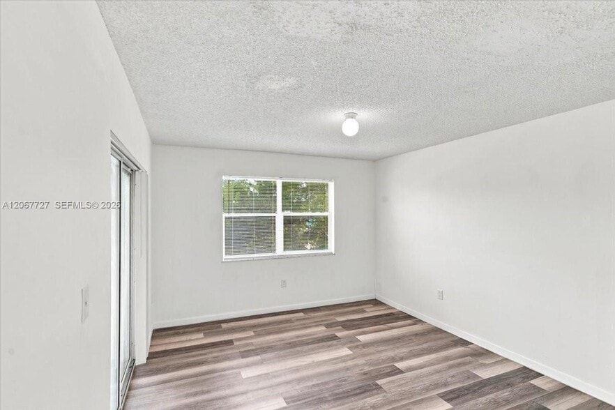 Building Photo - 8660 SW 212th St