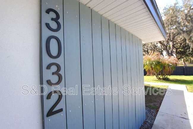 Building Photo - 3032 Spirit Lake Dr