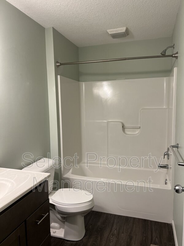 Building Photo - 2502 Alma St