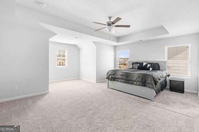 Building Photo - 100 Petunia Ct