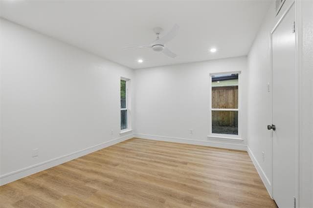 Building Photo - 7517 Meadow Oaks Dr