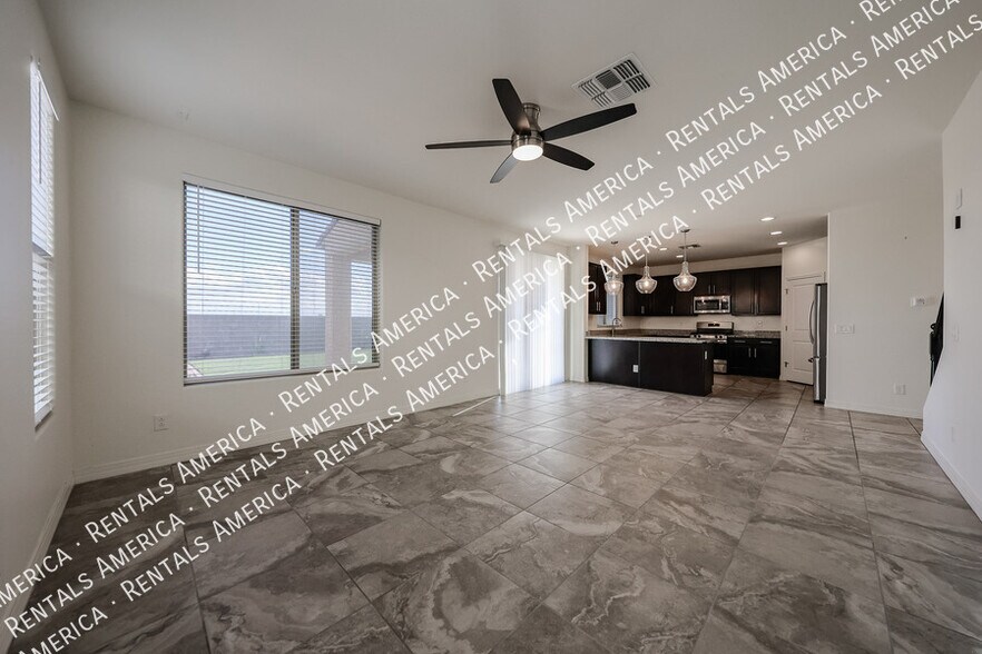 Building Photo - 17965 W Encinas Ln