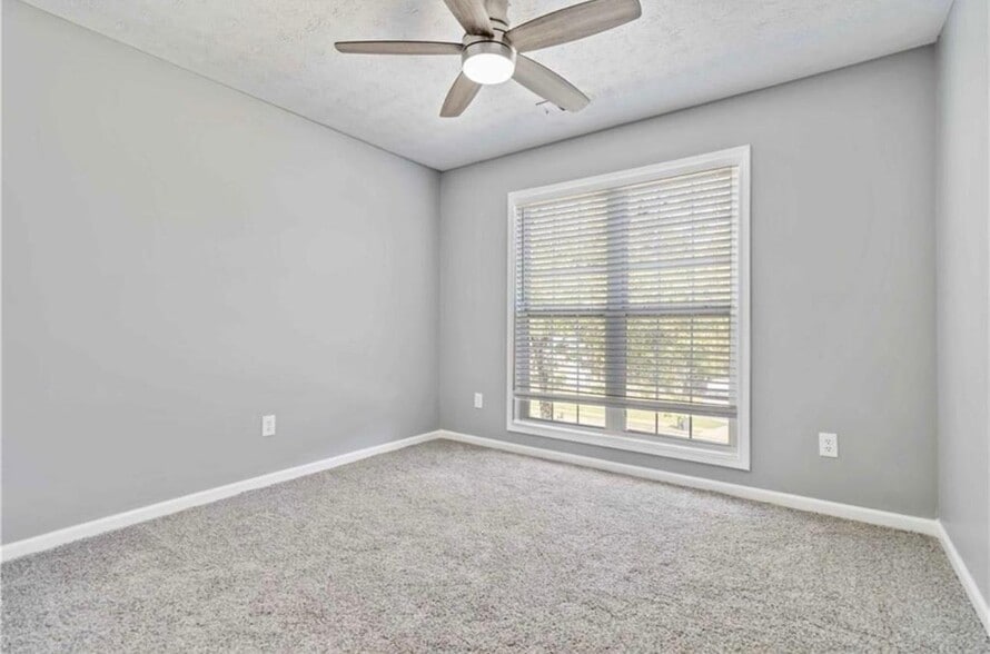 Building Photo - 1055 Leighs Brook Way