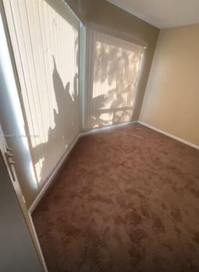 Building Photo - 4365 Aqua Vista Dr