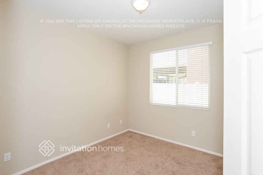 Building Photo - 655 Cedar View Dr