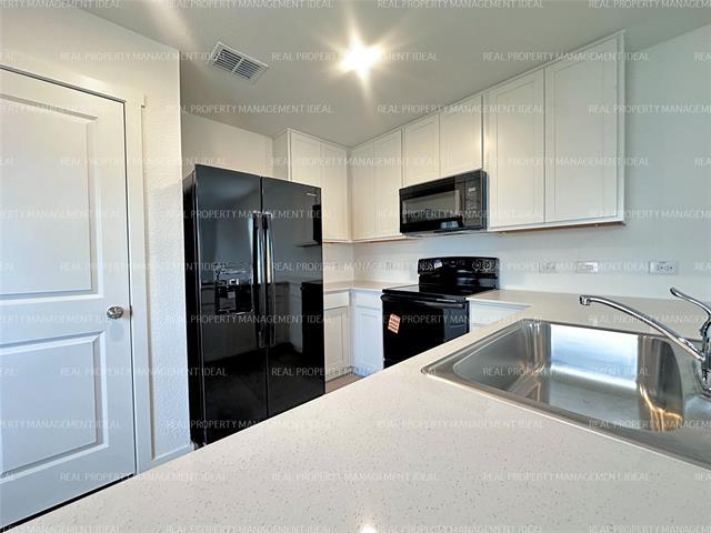 Building Photo - 718 Sandhill Crane Ln