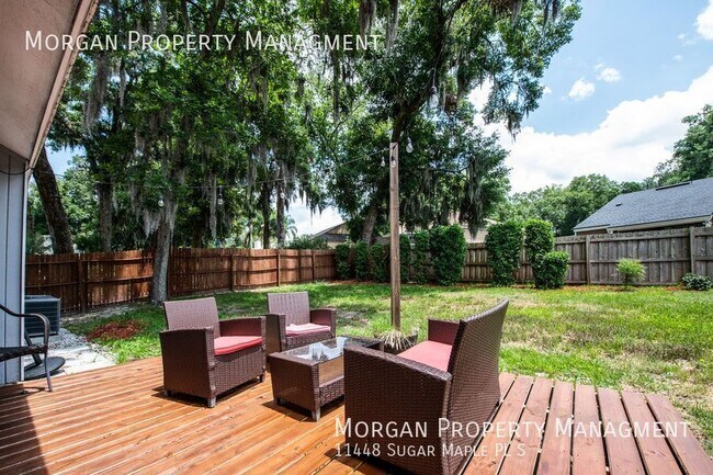 Building Photo - 11448 Sugar Maple Pl S