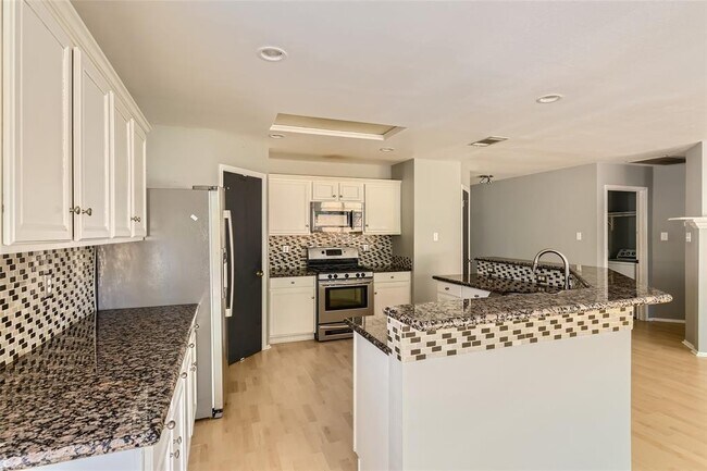 Building Photo - 3104 Jubilee Trail