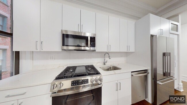 Primary Photo - 401 E 88th St