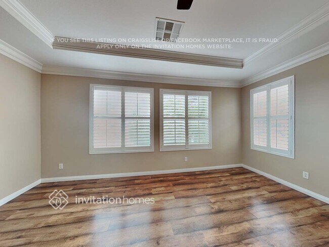 Building Photo - 9203 Bronze River Ave