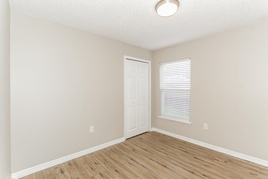 Building Photo - 6204 Gassino Pl