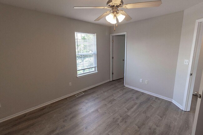 Building Photo - 1643 Citadel Dr