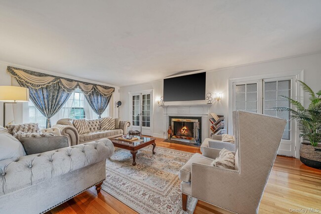 Building Photo - 5 Kohlsaat Ct