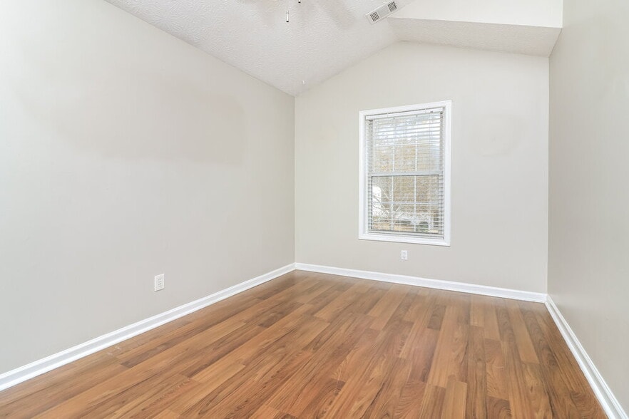 Building Photo - 13477 Aventide Ln