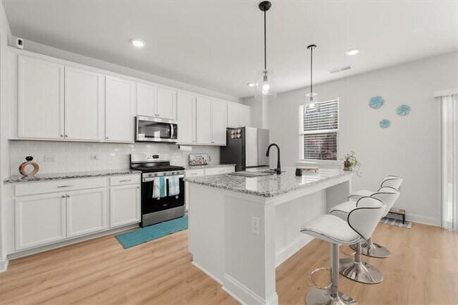 Building Photo - 29 Dew Drop Pointe