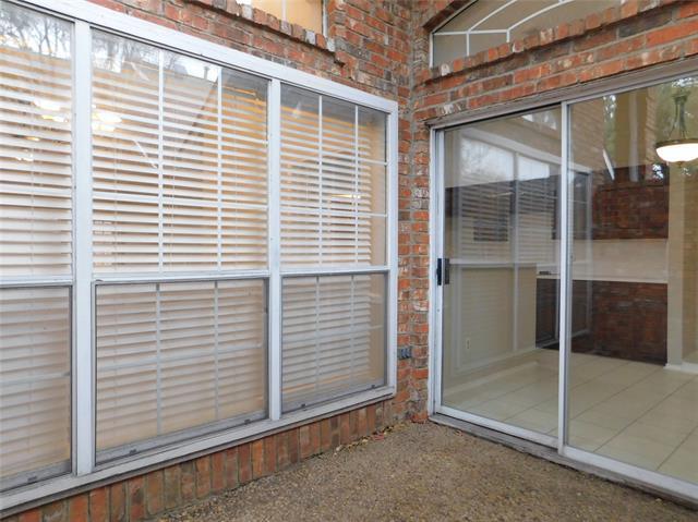 Building Photo - 18939 Westwood Pl