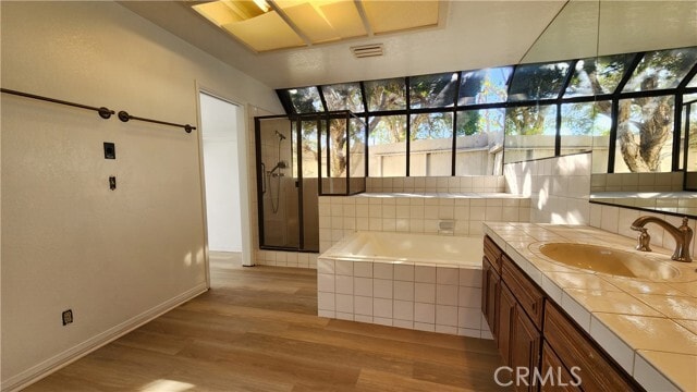 Building Photo - 750 Avenida Acapulco