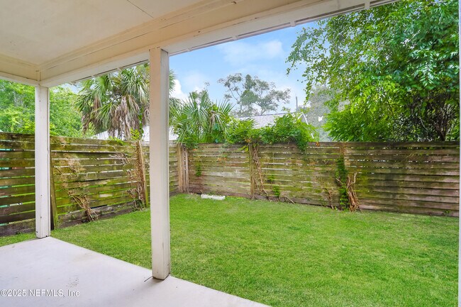 Building Photo - 664 Corduroy Ct