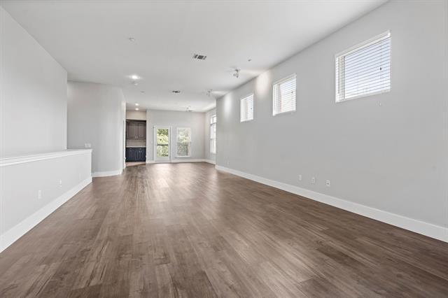 Building Photo - 4412 McKinney Ave