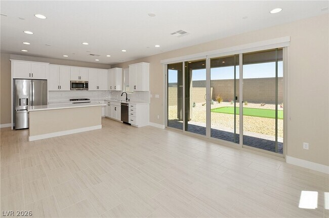 Building Photo - 11807 Pandion Ave