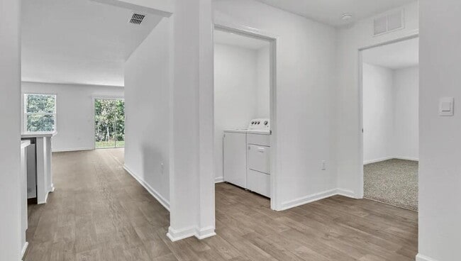 Building Photo - 3023 Rustic Deer Wy