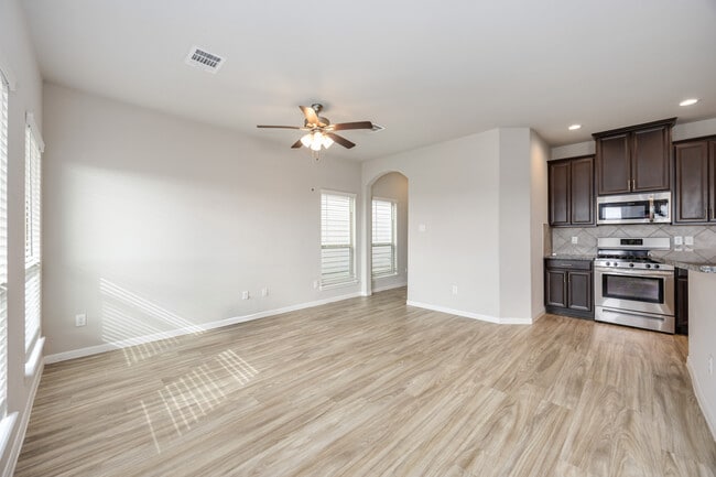 Building Photo - 6526 Macroom Meadows Ln