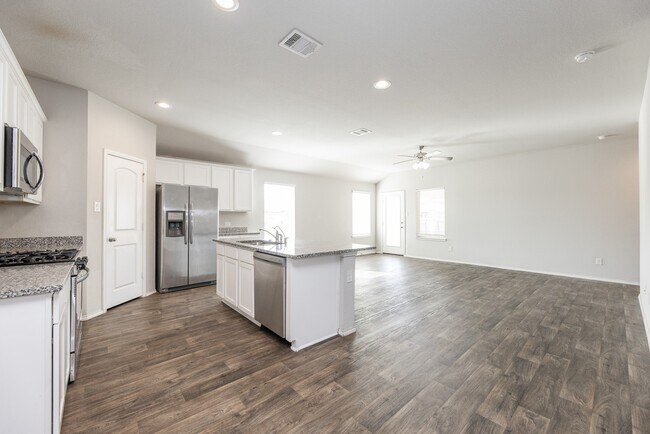 Building Photo - 22730 Busalla Trail