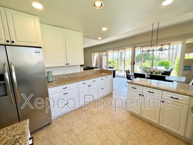 Building Photo - 76675 Sandpiper Dr