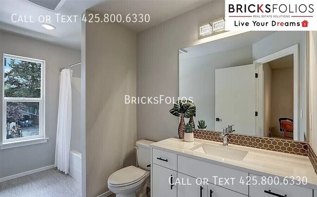 Building Photo - 4702 164th St SW