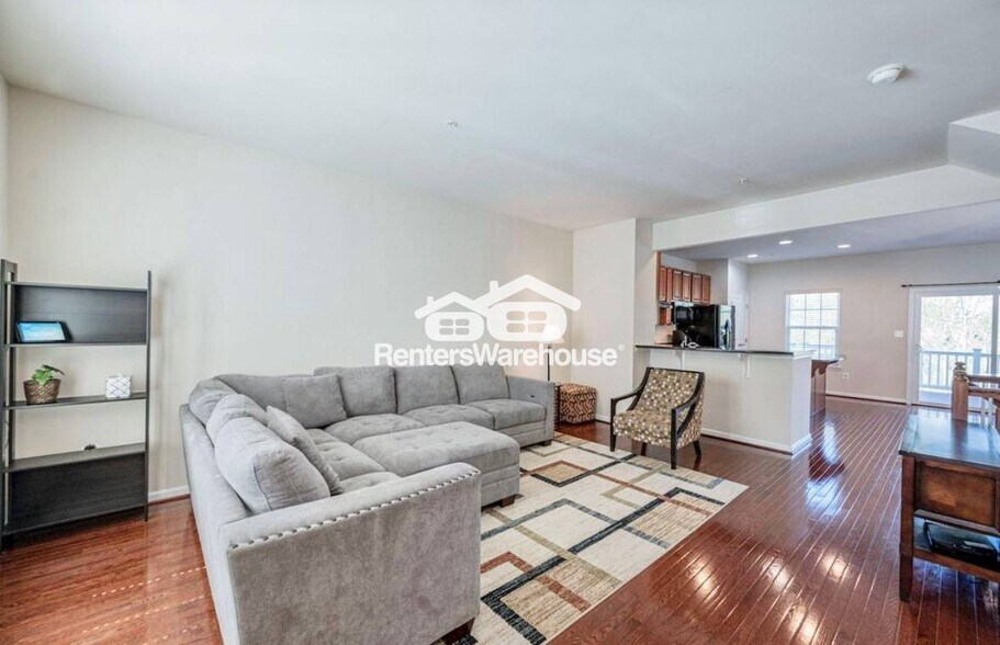 Building Photo - 9414 Paragon Ct