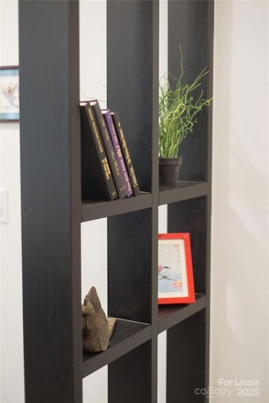 Building Photo - 3945 Rockfern Rd