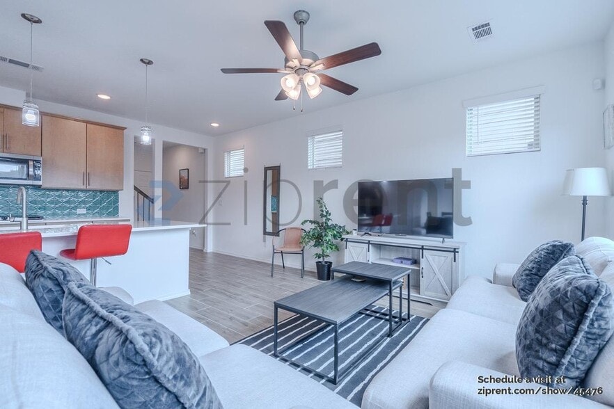 Building Photo - 3218 Longleaf Meadows Dr