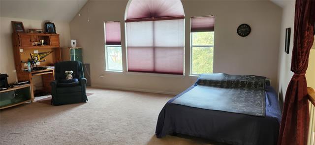 Building Photo - 809 Forest Hollow Dr