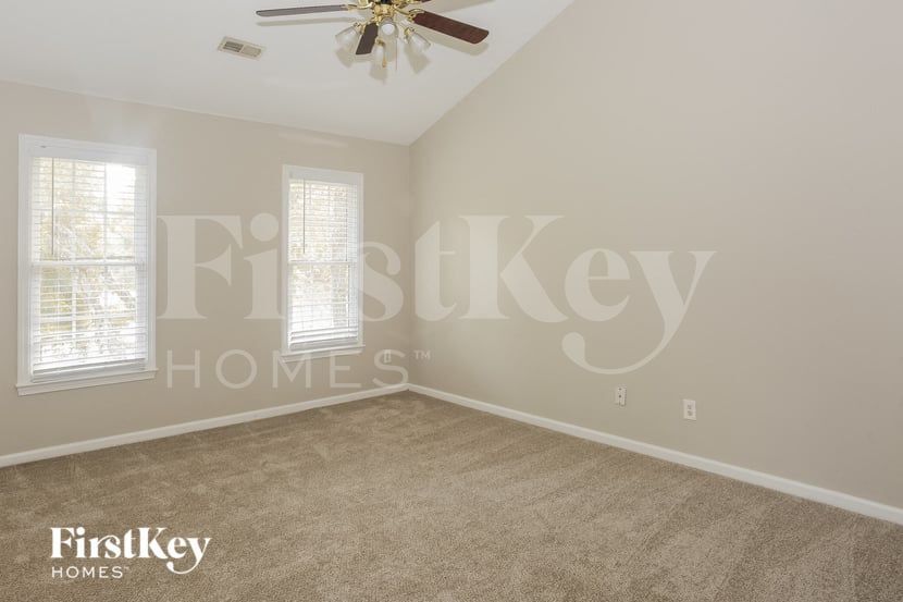 Building Photo - 4520 Candalon Way