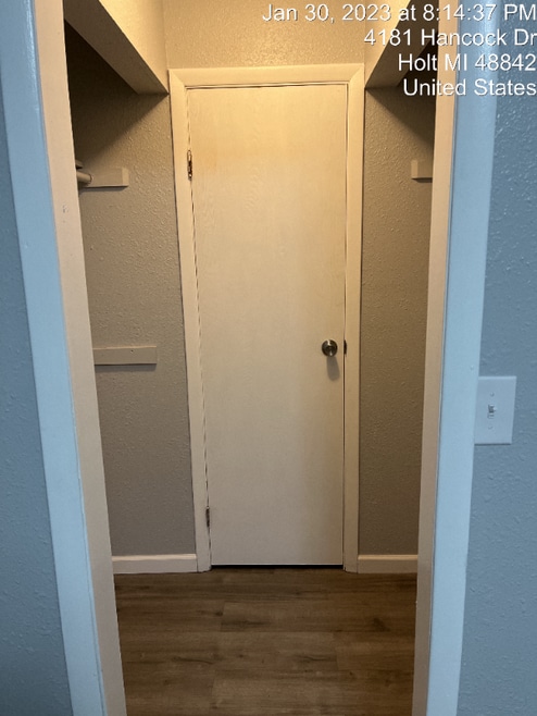 Building Photo - 4181 Hancock Dr