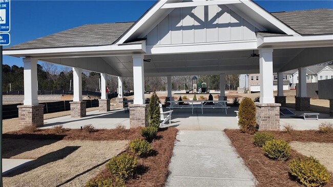 Building Photo - 549 Tuskegee St