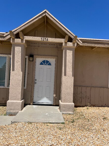 Primary Photo - 238 N Gold Canyon St