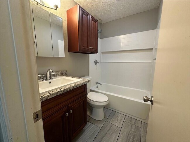 Building Photo - 177 Avant Garde Cir