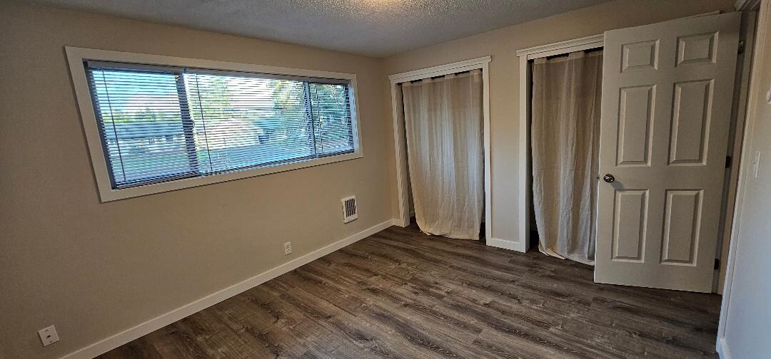 Building Photo - 34230 Pittsburg Rd