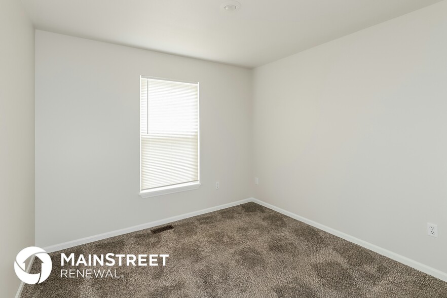 Building Photo - 3404 NW 84th Terrace