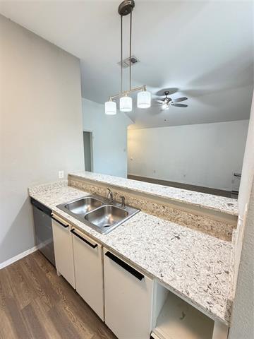 Building Photo - 2814 Sherry St