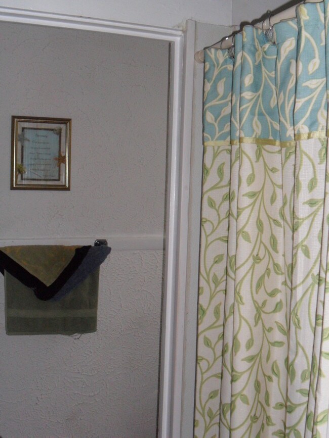 Building Photo - 807 S 17th St